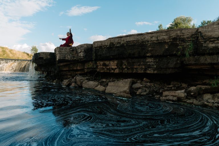 Les secrets du pranayama : maîtriser l’art de la respiration pour un bien-être optimal